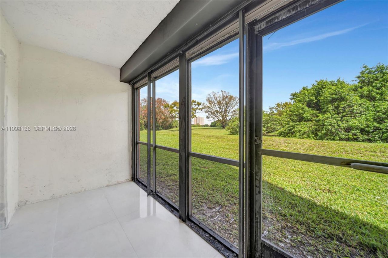 9455 W Flagler St, Unit C108, Miami, FL 33174 Photo