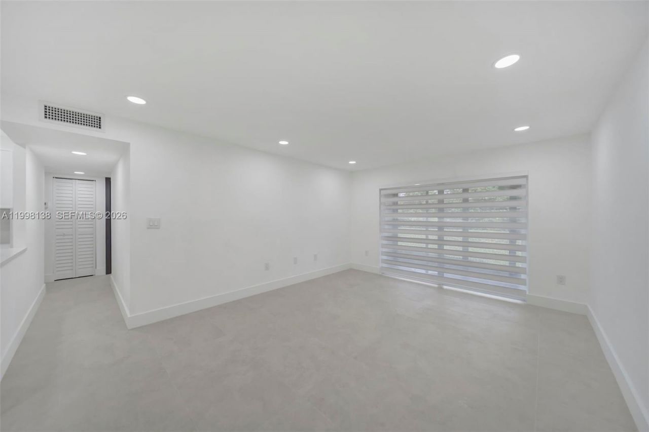 9455 W Flagler St, Unit C108, Miami, FL 33174 Photo