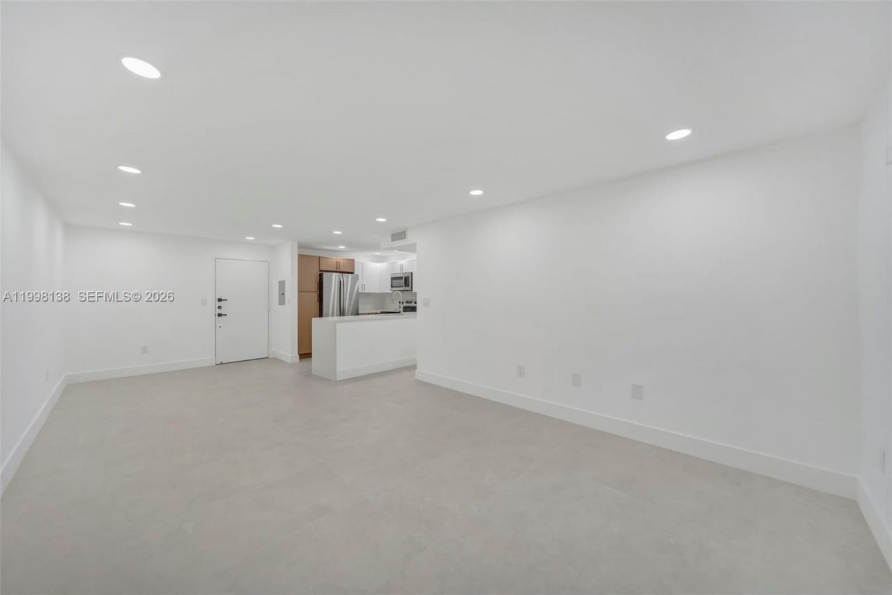 9455 W Flagler St, Unit C108, Miami, FL 33174 Photo