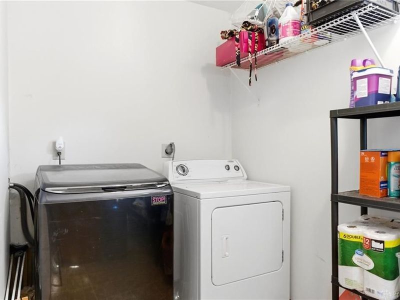 1562 Alameda Drive, Xenia, OH 45385 Photo 9