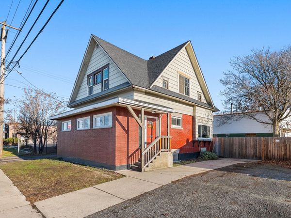 2012 N Ruby St, Spokane, WA 99207