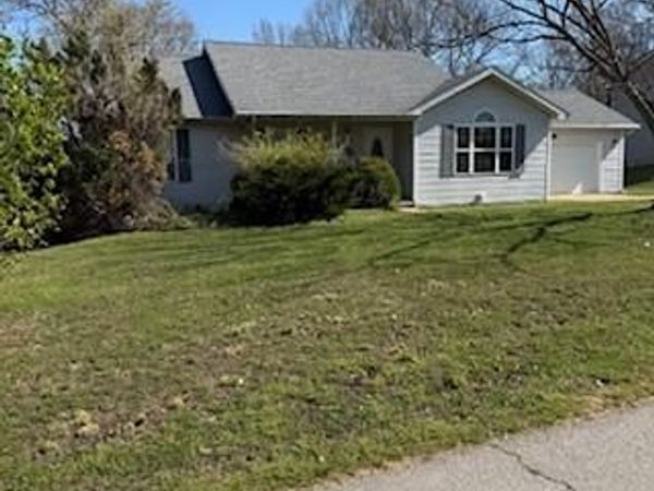 139 SAWMILL Road, St Robert, MO 65584