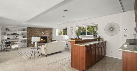 2070 Driscoll Drive, Reno, NV 89509 Photo