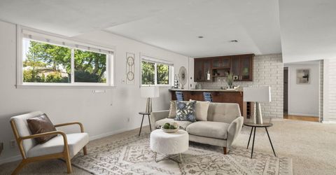 2070 Driscoll Drive, Reno, NV 89509 Photo