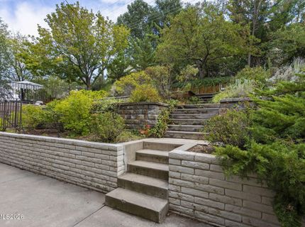 2070 Driscoll Drive, Reno, NV 89509 Photo