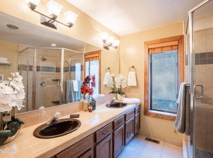 949 Dana Court, Unit 4, Incline Village, NV 89451 Photo