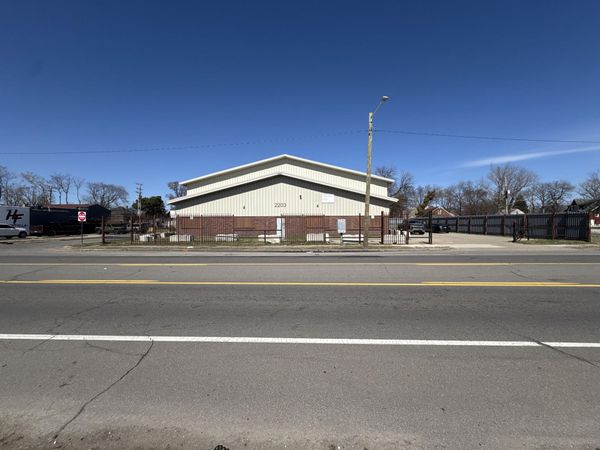2203 E Mcnichols Road, Hamtramck, MI 48212