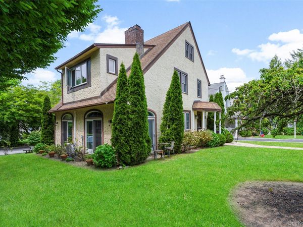 46 Kane Avenue, Larchmont, NY 10538