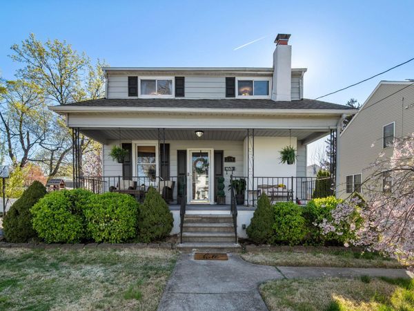 109 N COLES AVENUE, MAPLE SHADE, NJ 08052