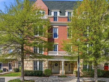 2206 POTOMAC AVENUE, Unit 102, ALEXANDRIA, VA 22301