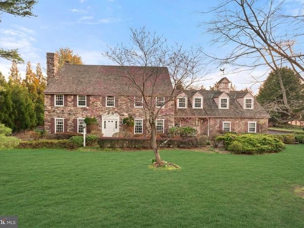 111 CEDAR GLEN DRIVE, NEW HOPE, PA 18938