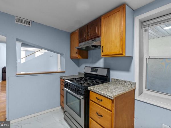 1818 E PRATT STREET, BALTIMORE, MD 21231