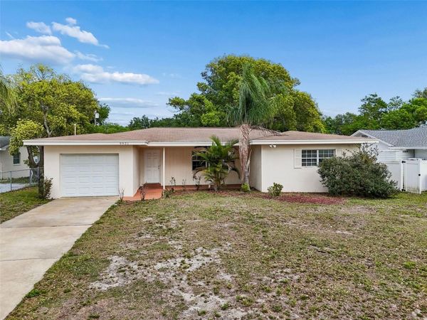 9931 110TH STREET, SEMINOLE, FL 33772