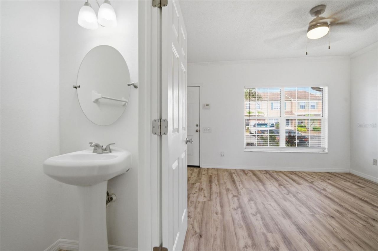 6229 Bayside Key Drive, Tampa, FL 33615 Photo