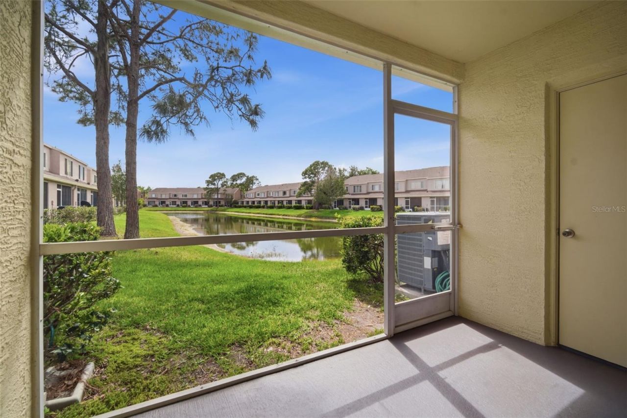 6229 Bayside Key Drive, Tampa, FL 33615 Photo