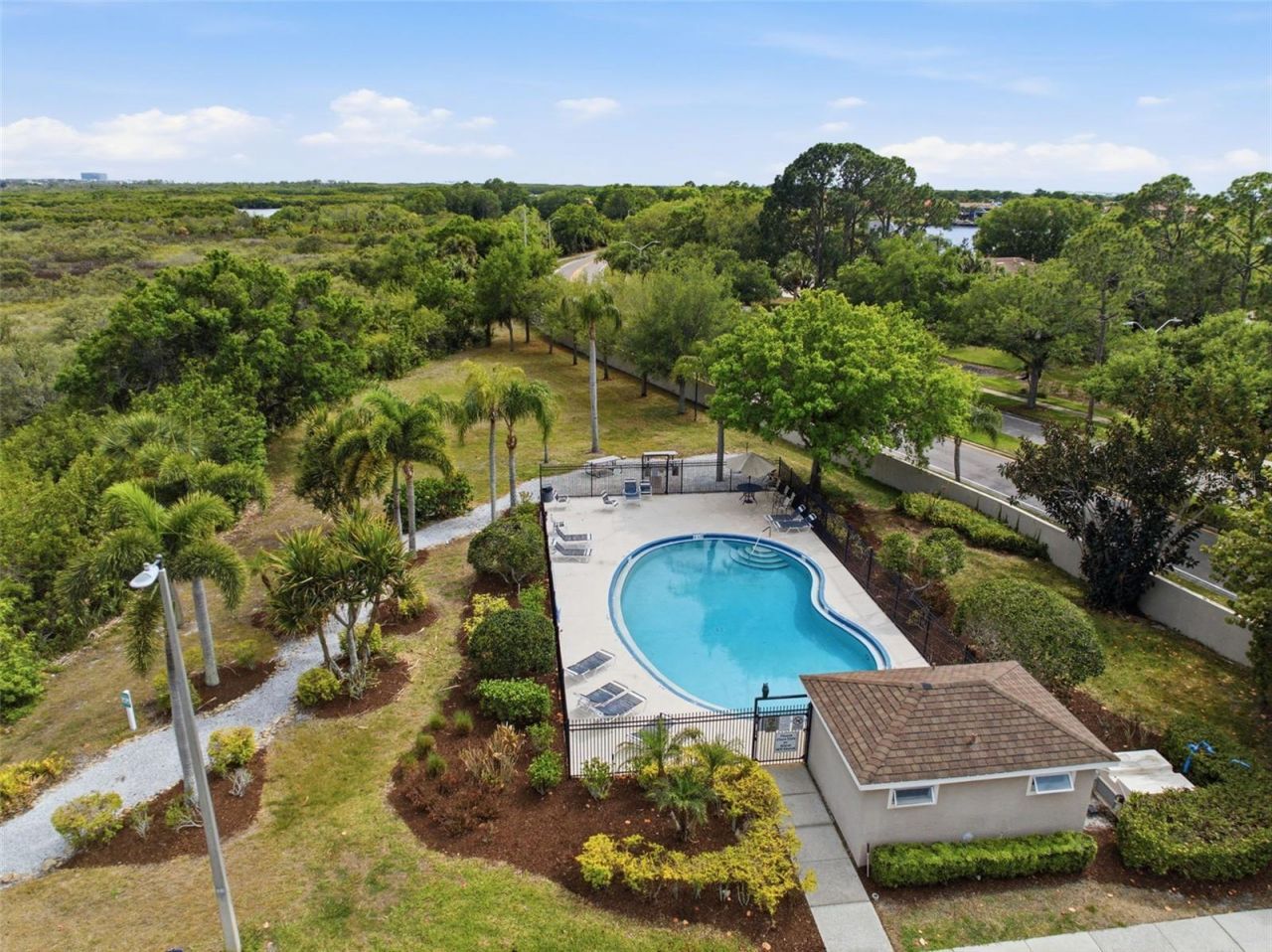 6229 Bayside Key Drive, Tampa, FL 33615 Photo