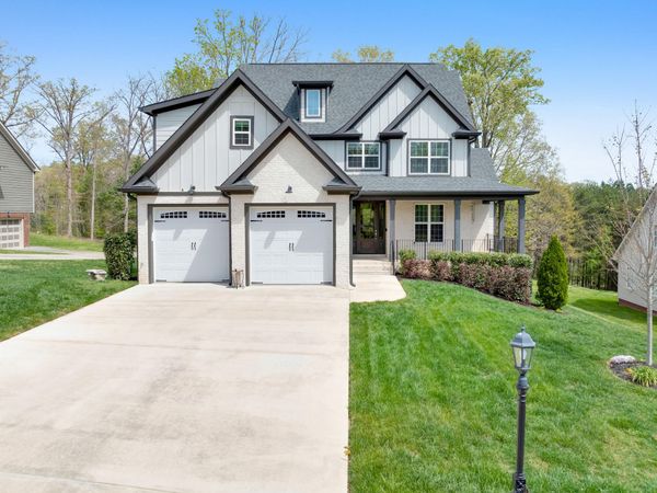 555 Kashaya Lane, Soddy Daisy, TN 37379