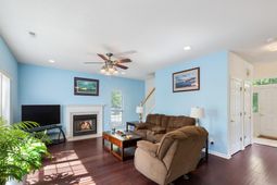 2800 Bottlebrush Court photo 4