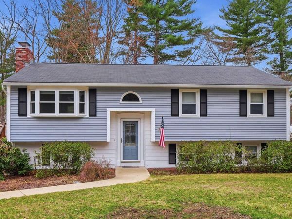 7 Nevens Street, Hudson, NH 03051