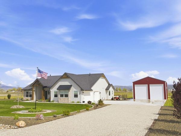 3180 Grandview Lane, Emmett, ID 83617