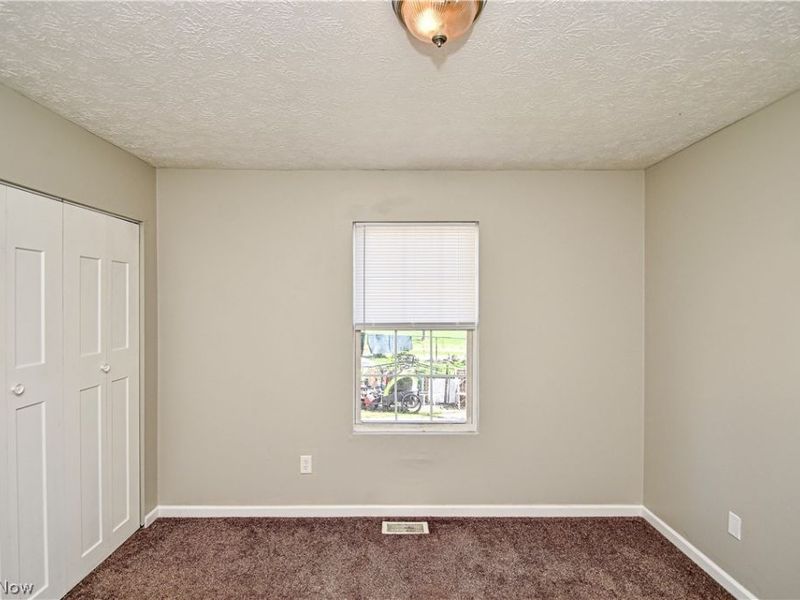 1240 W Waterloo Road , Akron, OH 44314 Photo 14