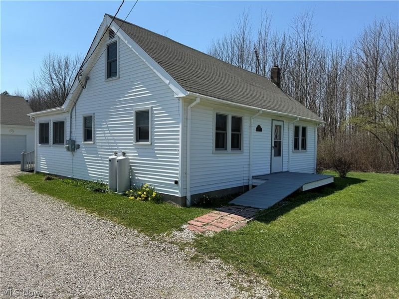 17373 Stocking Road, Madison, OH 44057 Photo 2