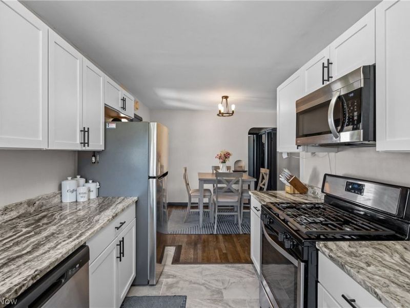 6788 Orchard Boulevard , Parma Heights, OH 44130 Photo 18