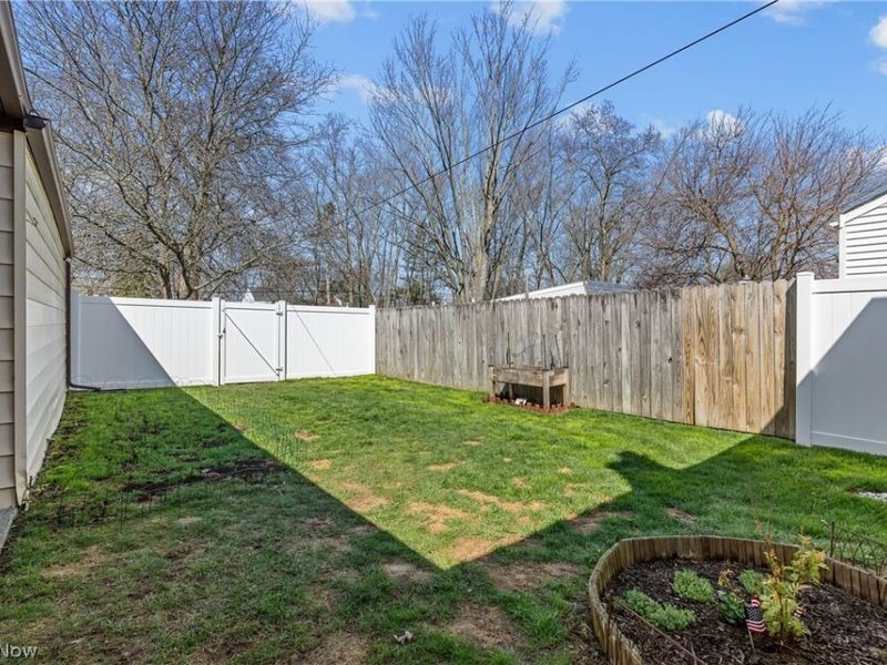 6788 Orchard Boulevard , Parma Heights, OH 44130 Photo 43