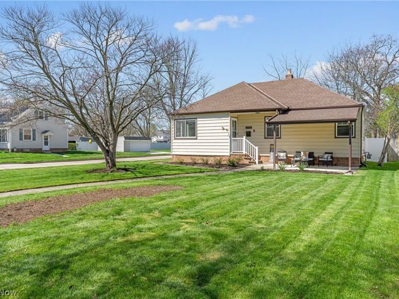 6788 Orchard Boulevard , Parma Heights, OH 44130 Photo 44