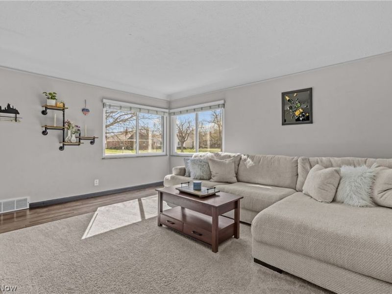 6788 Orchard Boulevard , Parma Heights, OH 44130 Photo 9