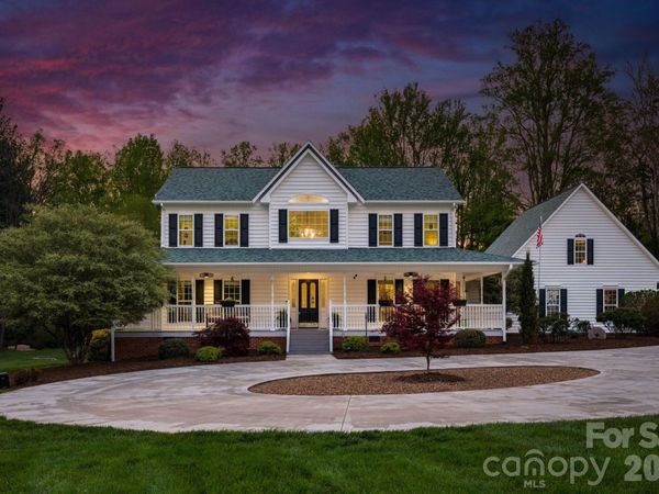 485 Country Club Extension , Wilkesboro, NC 28697