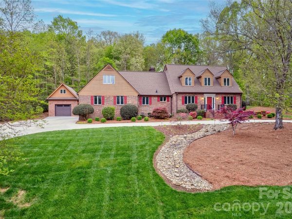 3139 Chelwood Drive NW, Concord, NC 28027