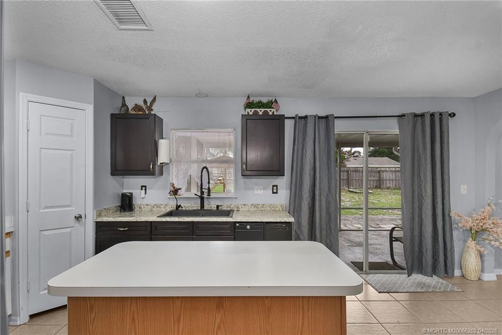 2141 SE Wald Street, Port Saint Lucie, FL 34984 Photo