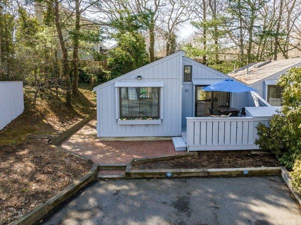 251 Shore Dr, Unit D1, Mashpee, MA 02649