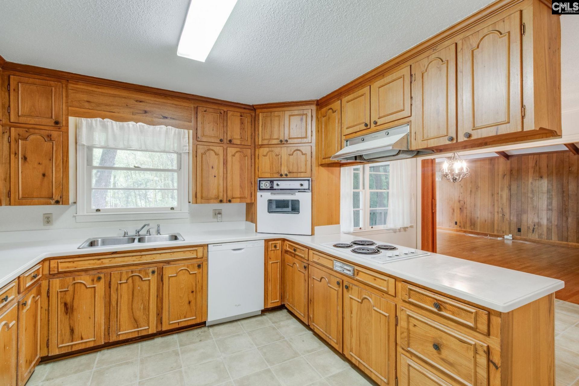 2119 East Lane Photo 10