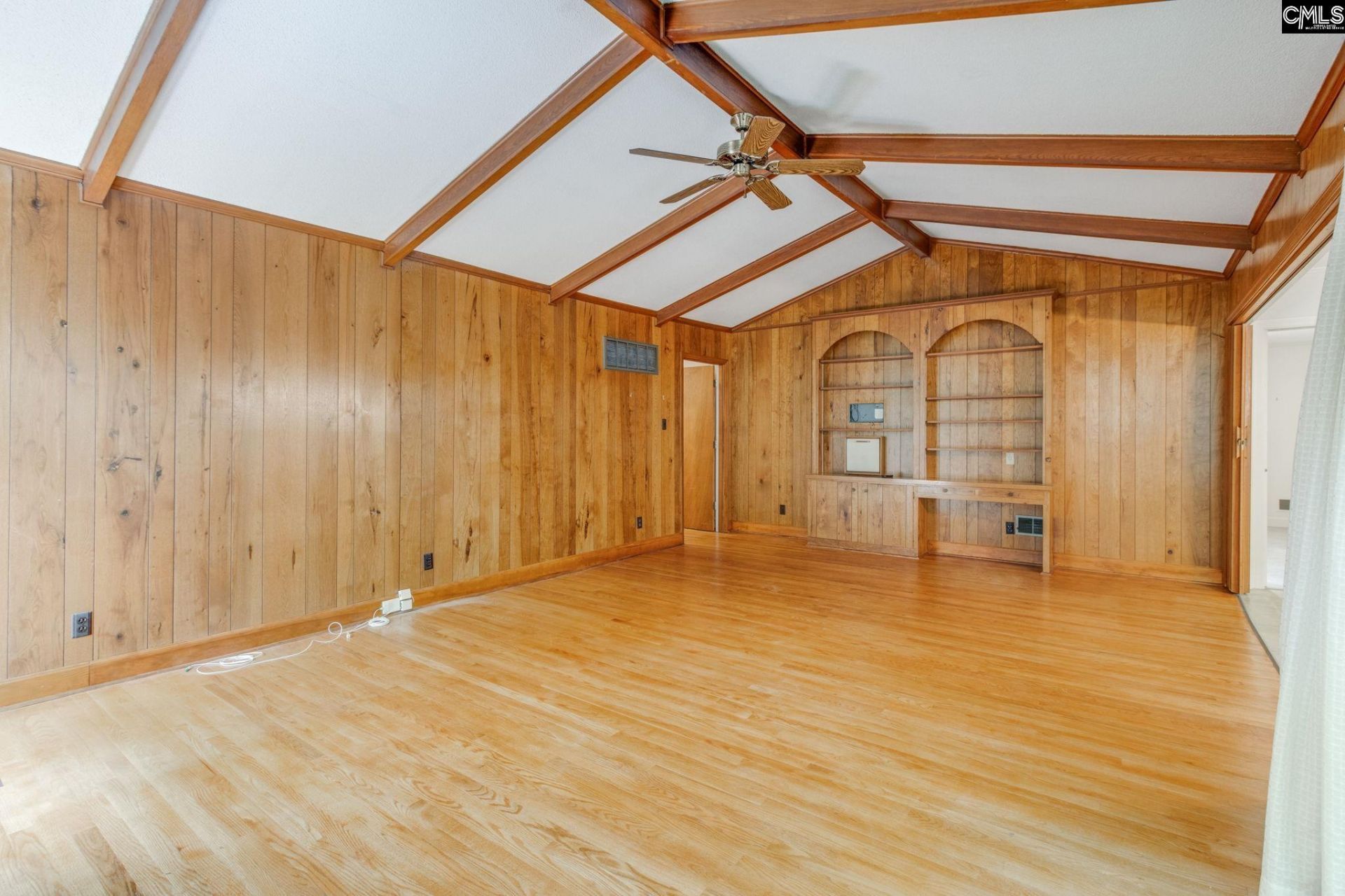 2119 East Lane Photo 16