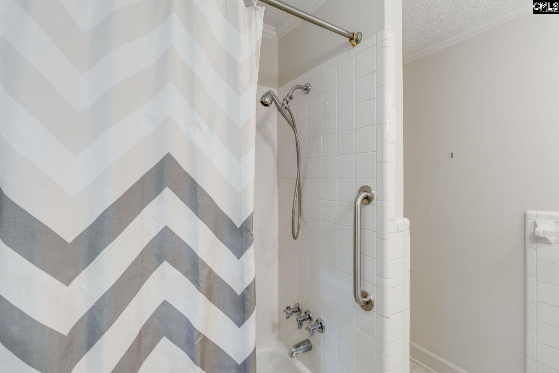 2119 East Lane Photo 21