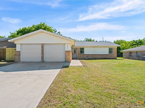 1303 Little Street , Copperas Cove, TX 76522