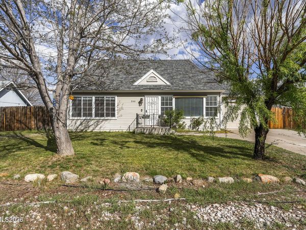 240 Karnak Circle, Sparks, NV 89441