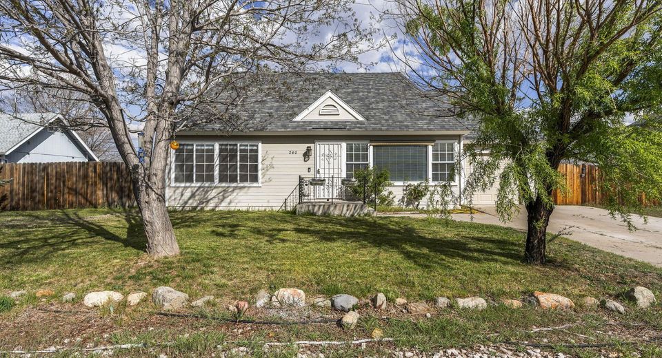 240 Karnak Circle, Sparks, NV 89441 Photo