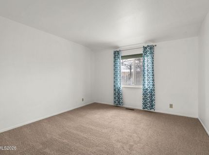 240 Karnak Circle, Sparks, NV 89441 Photo