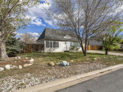 240 Karnak Circle, Sparks, NV 89441 Photo