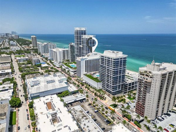 6801 Collins Ave , Unit 214, Miami Beach, FL 33141