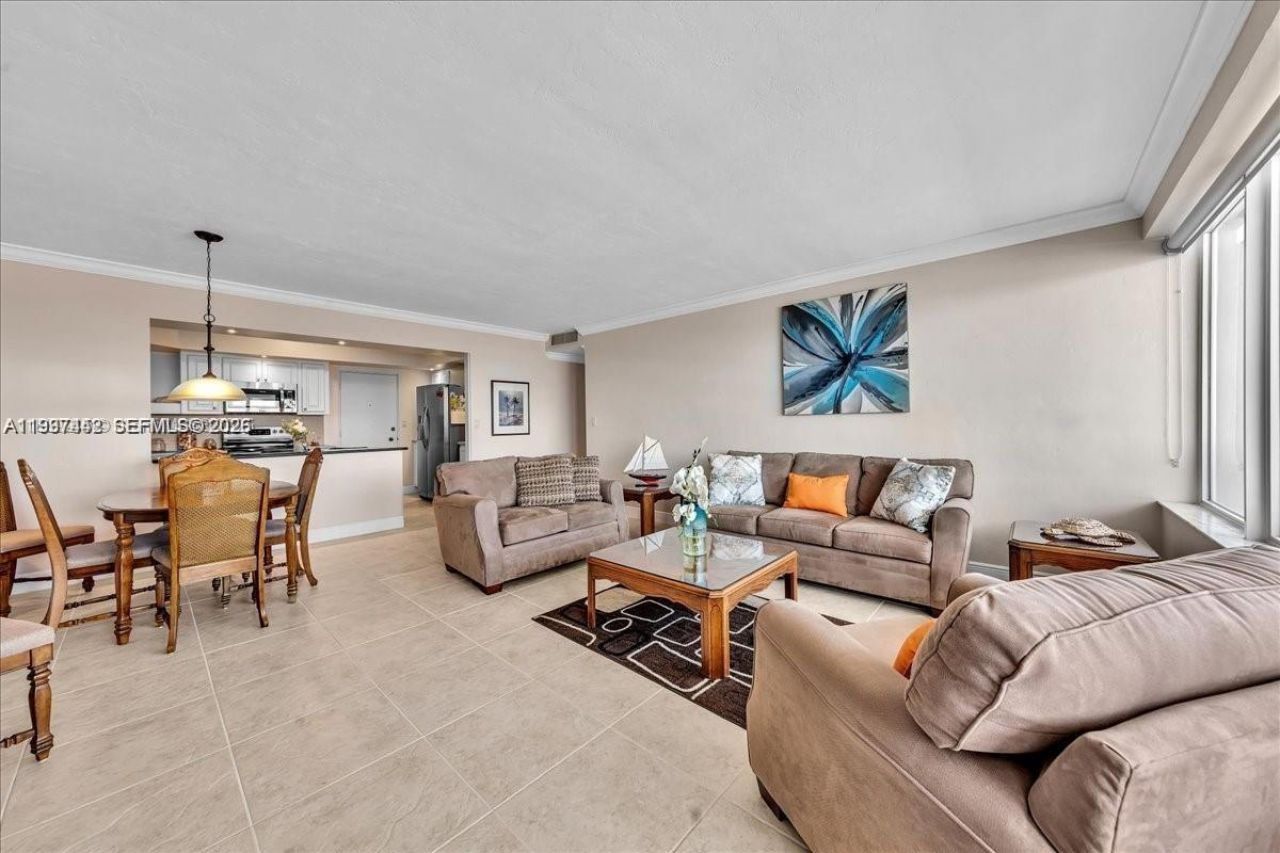 3111 N Ocean Dr, Unit 904, Hollywood, FL 33019 Photo