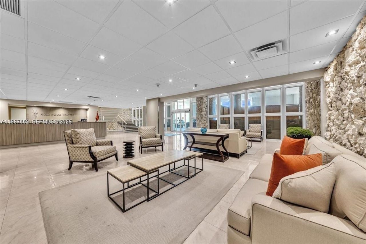 3111 N Ocean Dr, Unit 904, Hollywood, FL 33019 Photo