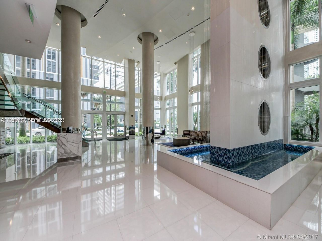 41 SE 5th St, Unit 414, Miami, FL 33131 Photo