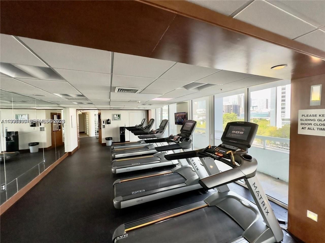 41 SE 5th St, Unit 414, Miami, FL 33131 Photo