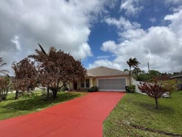 1961 SW Diamond Street, Port St. Lucie, FL 34953