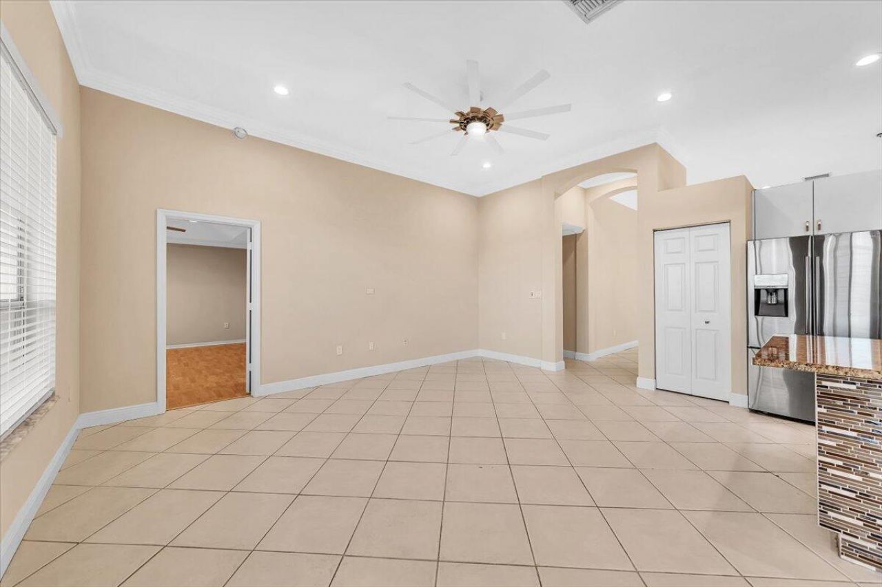 1808 NW 145th Terrace, Pembroke Pines, FL 33028 Photo