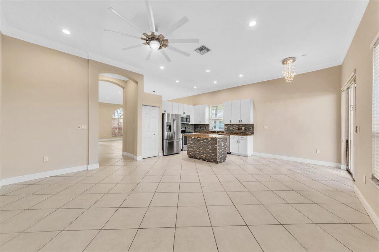 1808 NW 145th Terrace, Pembroke Pines, FL 33028 Photo